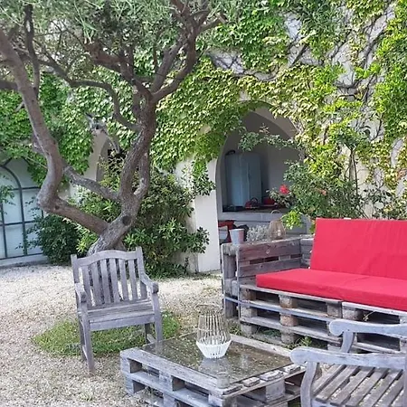 Piscine Vue Sur Le Cap Canaille Apartment *